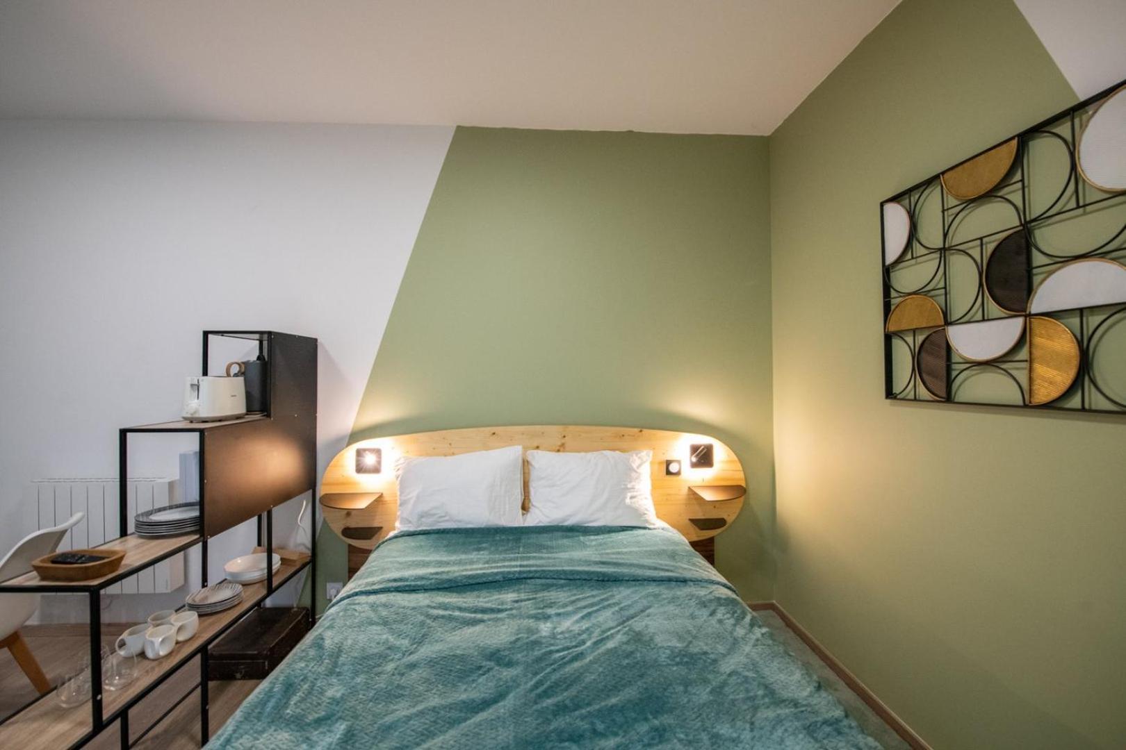 Suite Kella Tassin - Beau Studio Renove Buitenkant foto